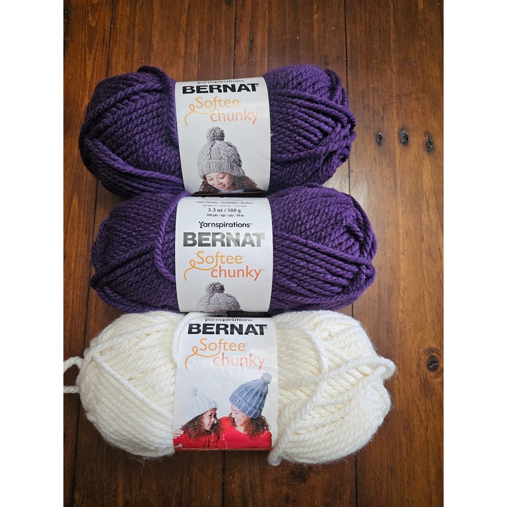 Bernat Softee Chunky Yarn Lot 3 Skeins Grape Purple Natural‎ White Super Bulky 6